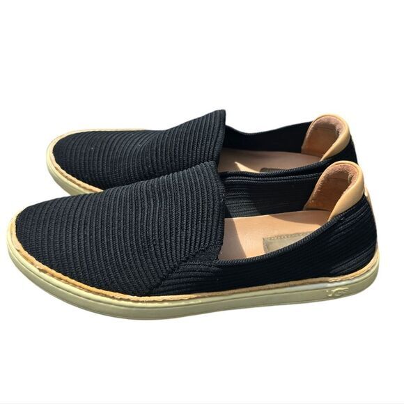 UGG‎ Sammy Sneakers Black Women's size 8.5 - Picture 4 of 8